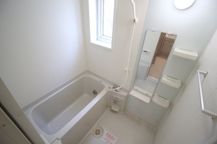 ピュアネス今泉IIの物件内観写真