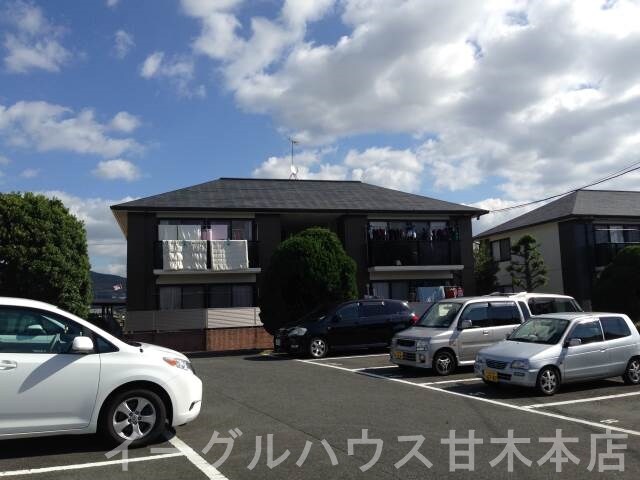 ハイラーク甘木C棟の物件内観写真