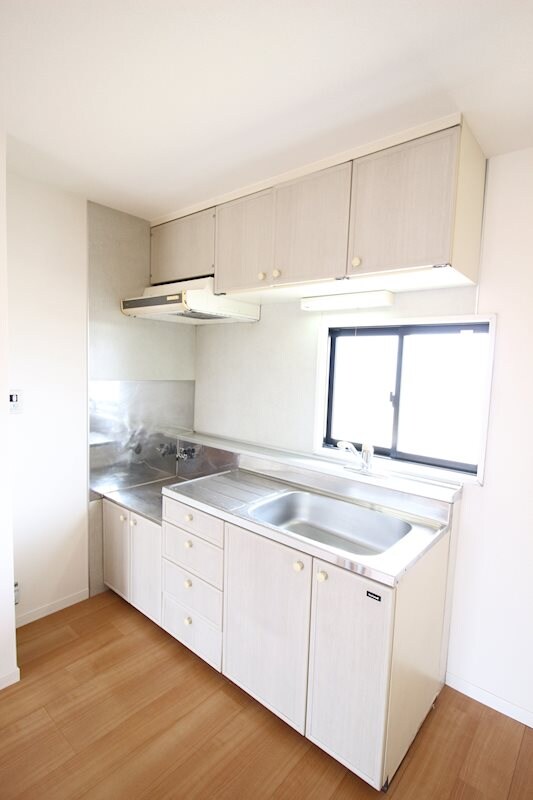 ハイラーク甘木C棟の物件内観写真