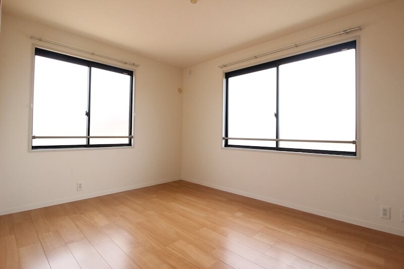 ハイラーク甘木C棟の物件内観写真