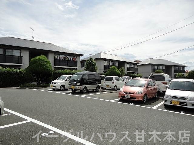 ハイラーク甘木C棟の物件内観写真