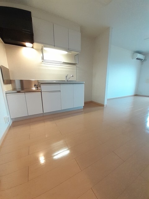 メゾン・シャンボールの物件内観写真