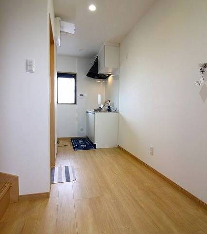 Loft ZENの物件内観写真