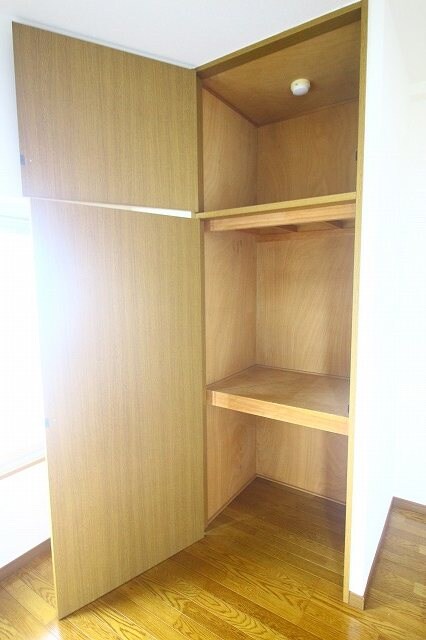 コンフォールメゾンの物件内観写真