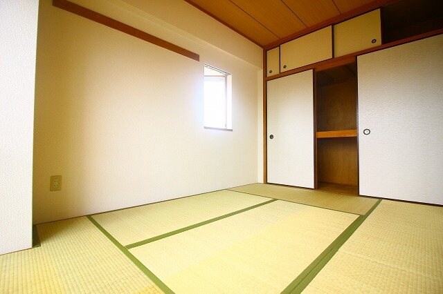 コンフォールメゾンの物件内観写真