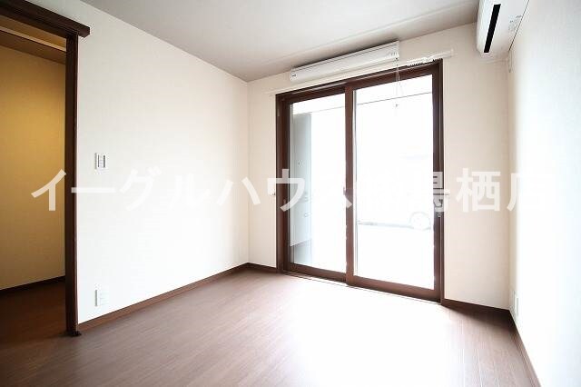 バローニＡ棟の物件内観写真