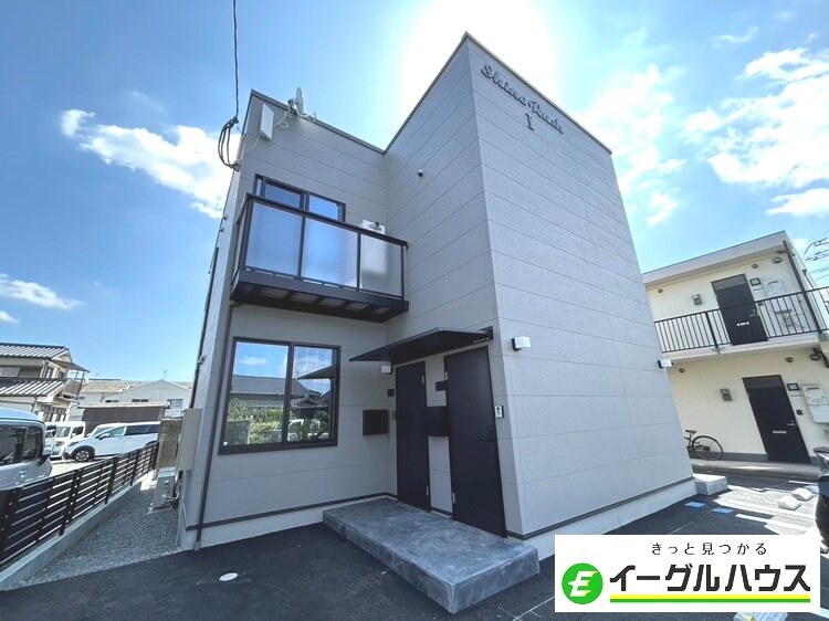 シャインラッシュIの物件外観写真