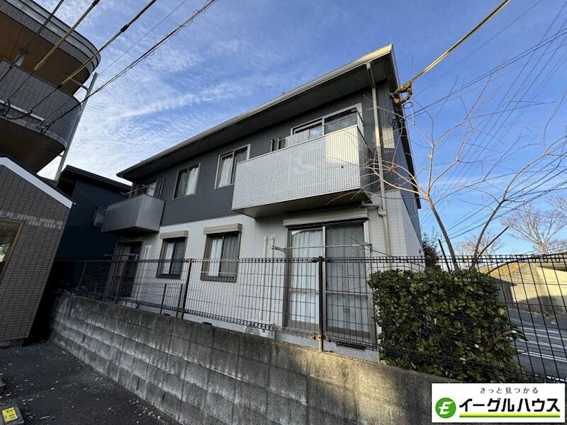 グランシャリオ小森野　A棟の物件外観写真