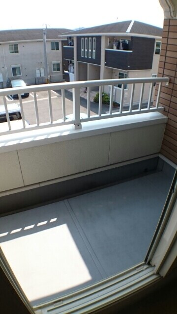 モンターナ　アルタＢの物件内観写真