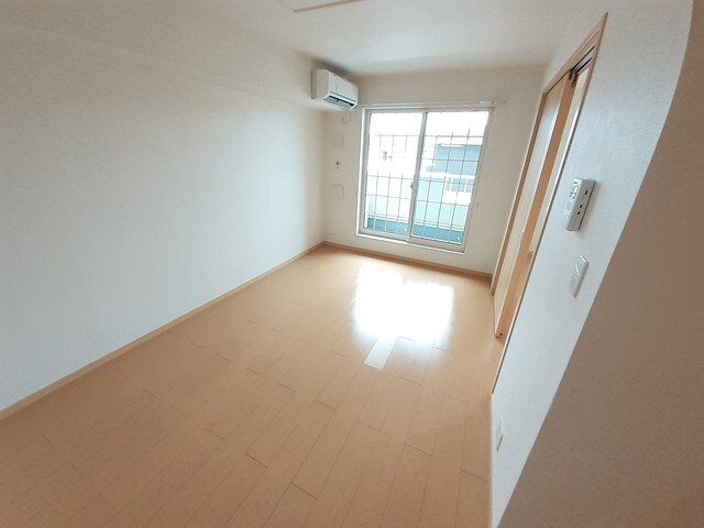 モンターナ　アルタＢの物件内観写真