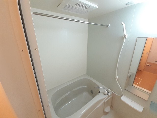 モンターナ　アルタＢの物件内観写真