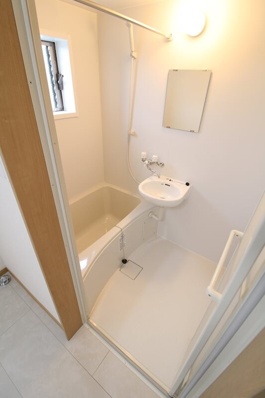 ゴールド鷹の物件内観写真