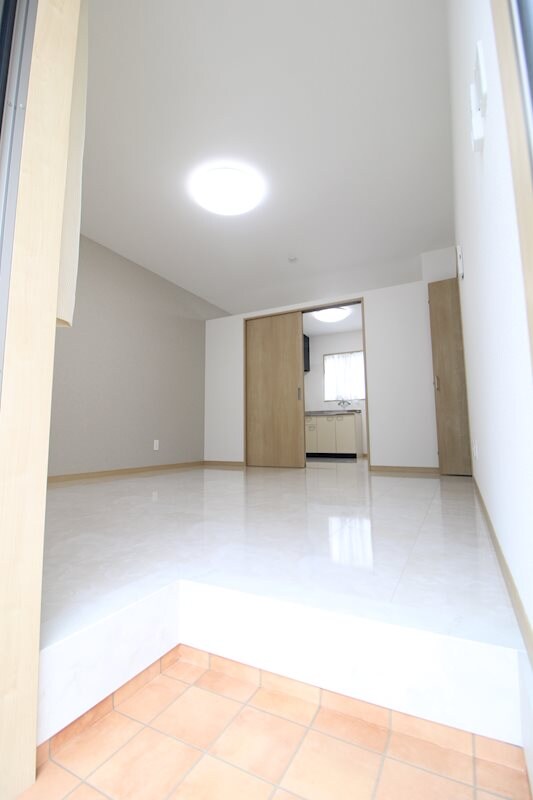 シルバー鷹の物件内観写真