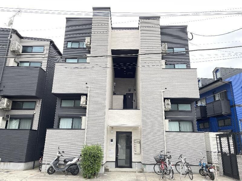 スペランザ・ピーノ吉塚の物件外観写真