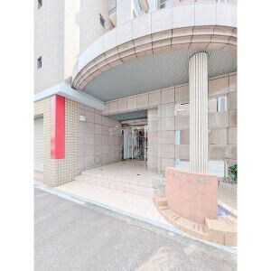 ル・プランタン博多の物件外観写真