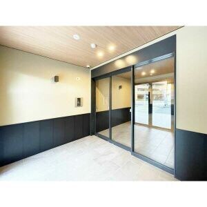 パグーロ西新南の物件外観写真