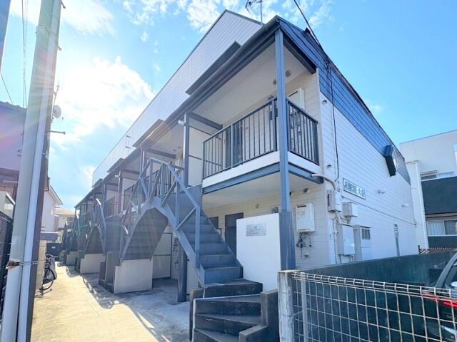 ジュネス大橋の物件外観写真