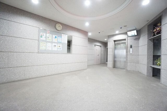 平尾弐番街ビルの物件外観写真