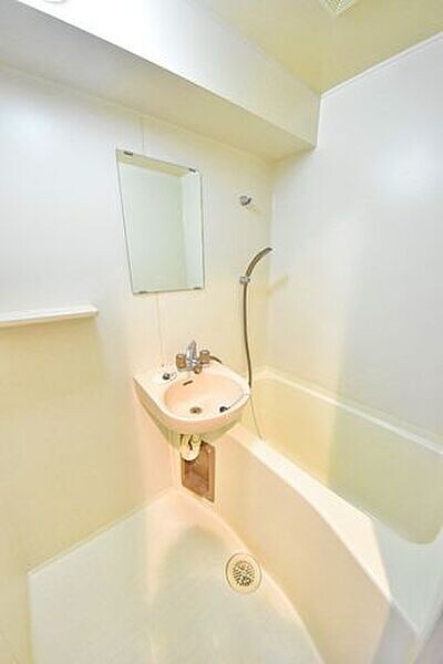 ライオンズマンション西新第5の物件内観写真