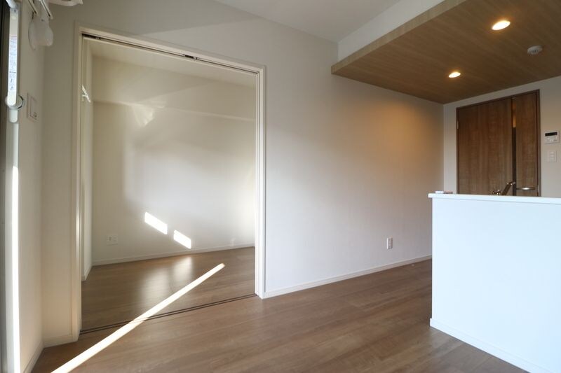 アルティザ大橋駅前の物件内観写真