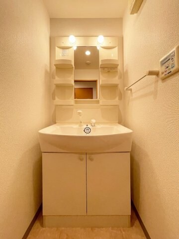 西鉄平尾駅 徒歩5分 3階の物件内観写真