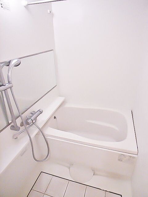 箱崎駅 徒歩4分 2階の物件内観写真