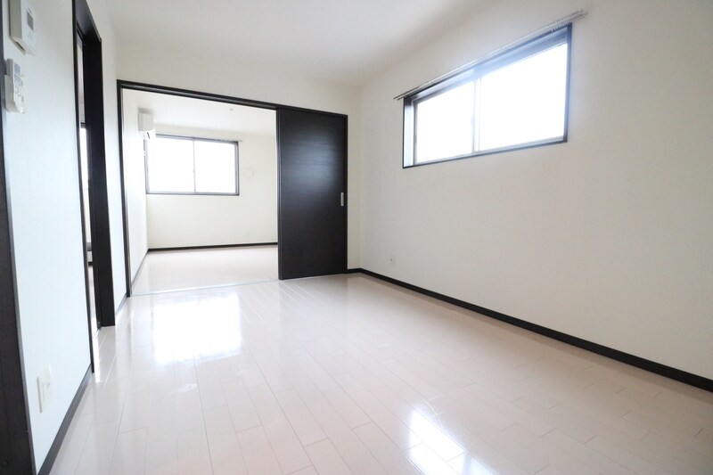 グラレオン鶴田の物件内観写真