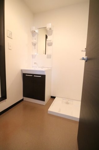 グラレオン鶴田の物件内観写真