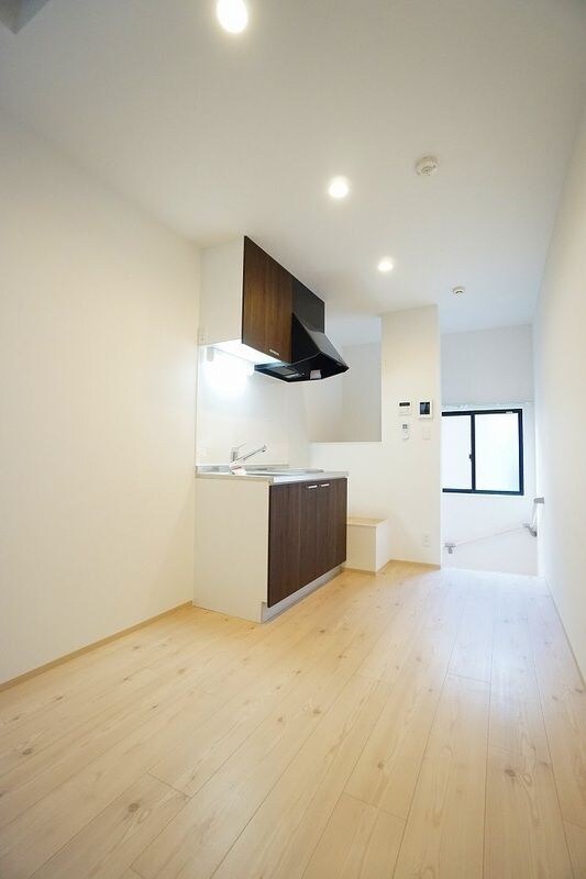 レガーロ空港前の物件内観写真