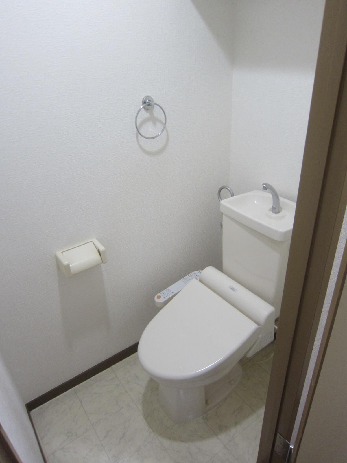 箱崎九大前駅 徒歩5分 2階の物件内観写真