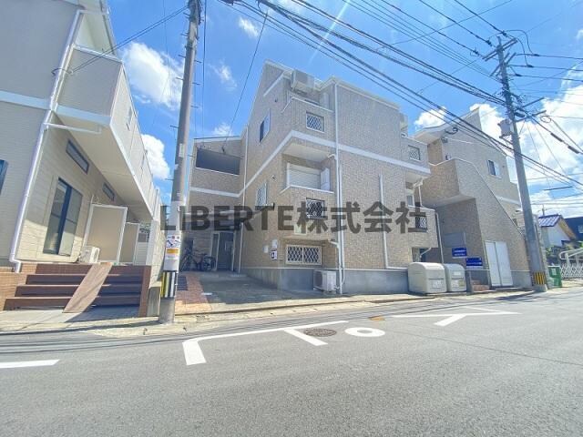 コンフォートベネフィス大橋4の物件外観写真