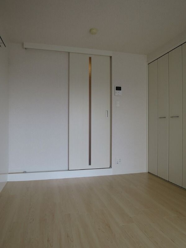 スリム箱崎の物件内観写真