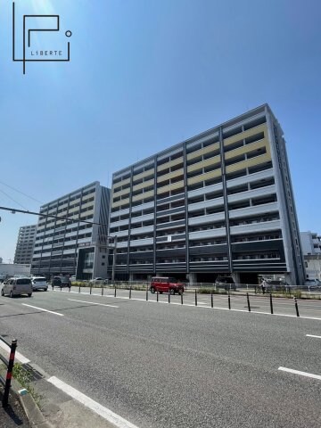 Ｎｏ．８２　ＣＬＵＢ　ＯＲＩＥＮＴ　ＢＬＤ．ＥＭＰＲＥＳＳの物件外観写真