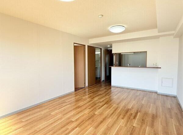 姫路駅 バス20分  広嶺中学校西門下車：停歩2分 2階の物件内観写真