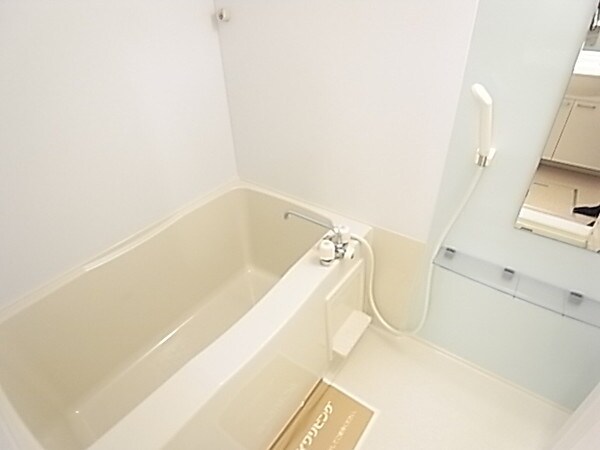 メゾンドコンフォートの物件内観写真