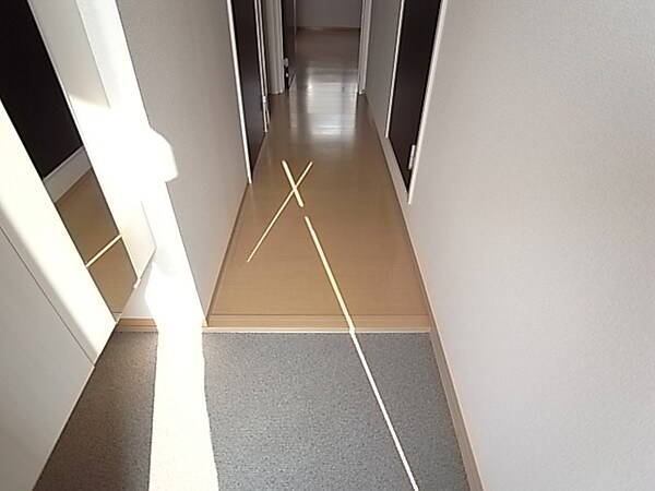 メゾンドコンフォートの物件内観写真