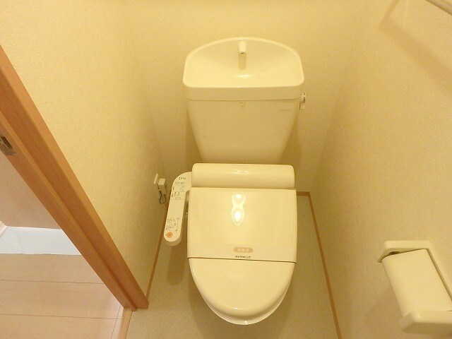 メゾンドコンフォートの物件内観写真