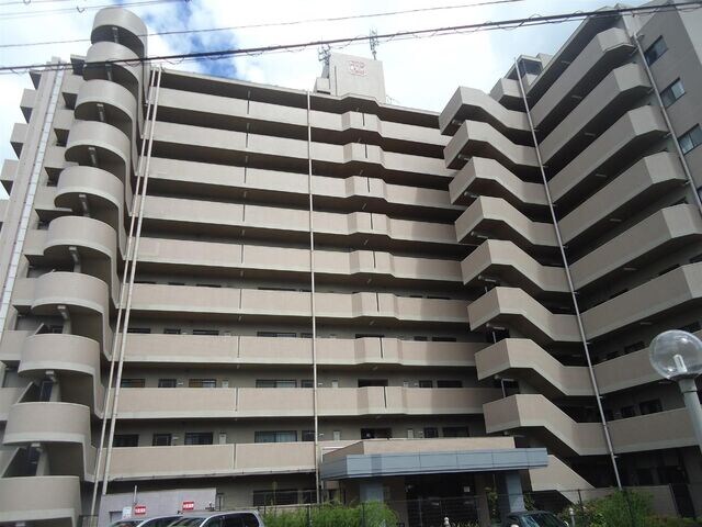 姫路駅 バス15分  東辻井下車：停歩1分 3階の物件外観写真