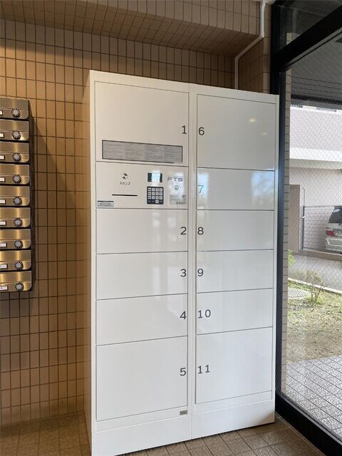 姫路駅 バス15分  東辻井下車：停歩1分 3階の物件外観写真