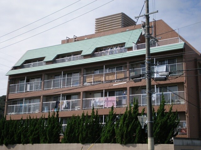 姫路駅 バス25分  青山出屋敷下車：停歩3分 1階の物件外観写真