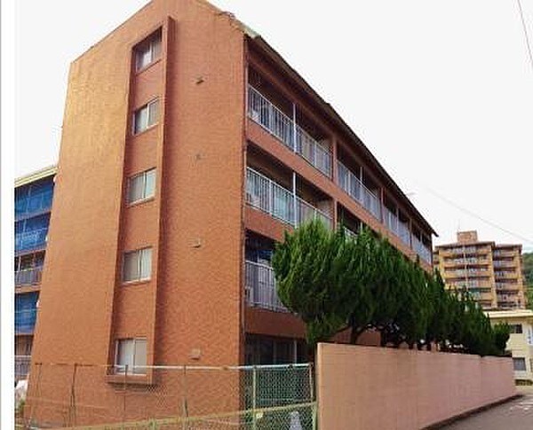 姫路駅 バス25分  青山出屋敷下車：停歩3分 1階の物件外観写真