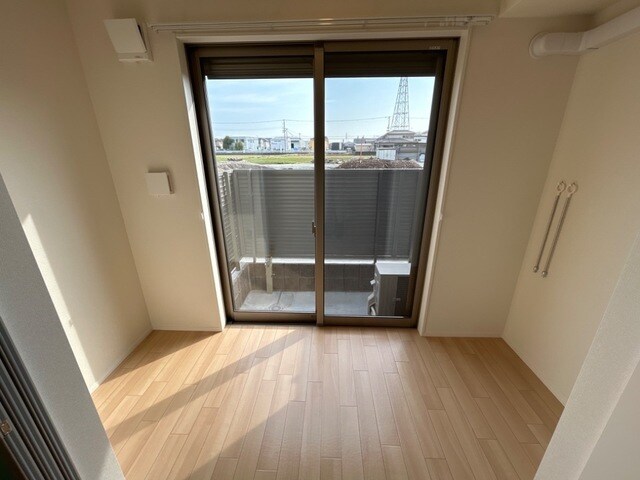 コントレイル糸引の物件内観写真