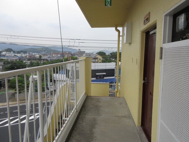 白岡ビルの物件外観写真