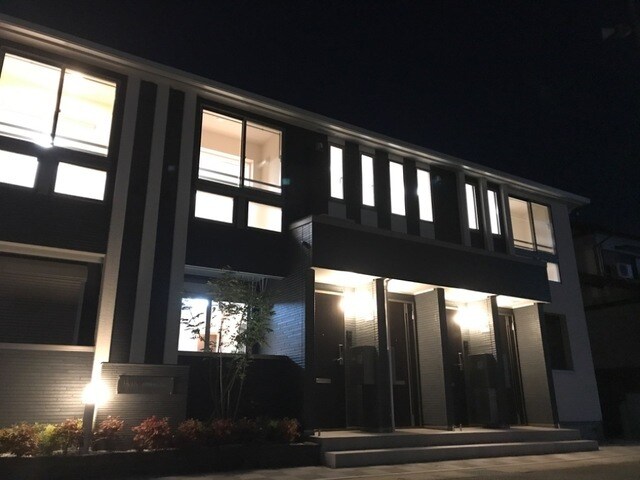 ベル・フランシーズの物件外観写真