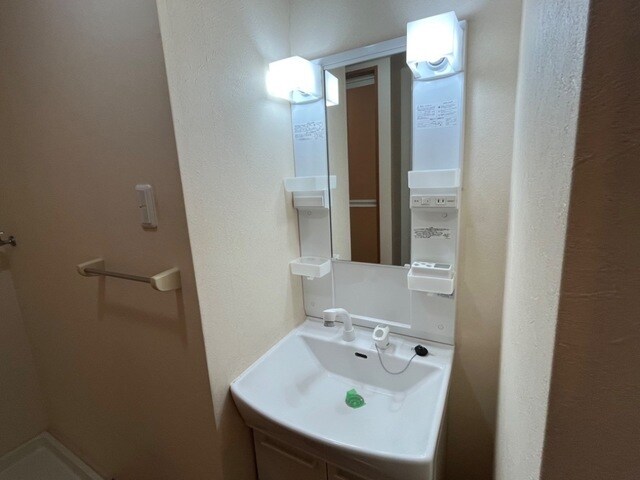 亀山駅 徒歩16分 2階の物件内観写真