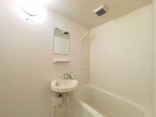 亀山駅 徒歩10分 1階の物件内観写真