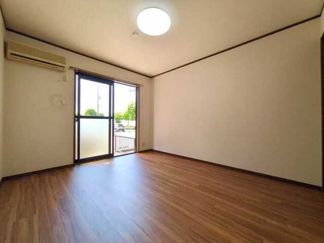 亀山駅 徒歩10分 1階の物件内観写真