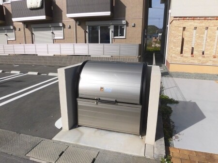 英賀保駅 徒歩16分 1階の物件外観写真