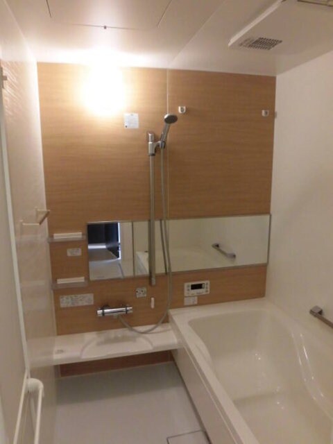 亀山駅 徒歩5分 1階の物件内観写真