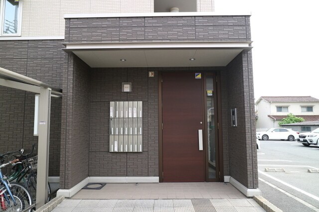 亀山駅 徒歩5分 1階の物件外観写真